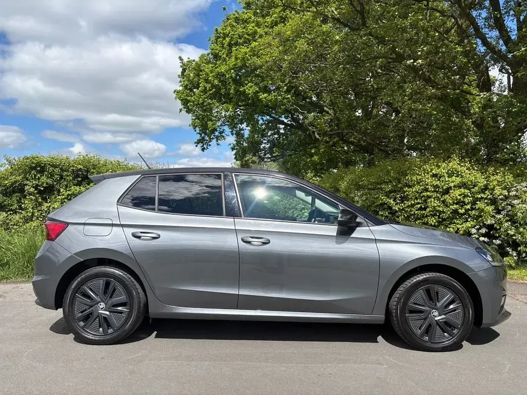 Used Skoda Fabia Colour Edition 95 HP (69 kW) 2023 Grey Hatchback