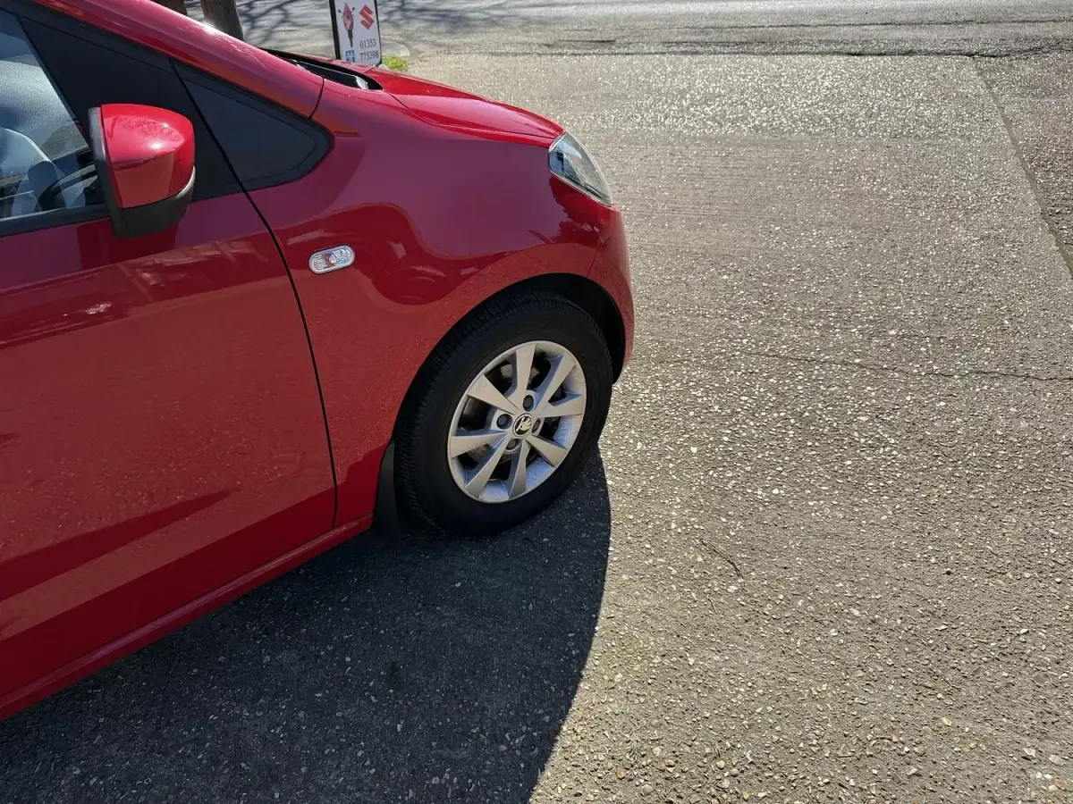 Used Skoda Citigo SE L 75 HP (55 kW) 2015 Red Hatchback