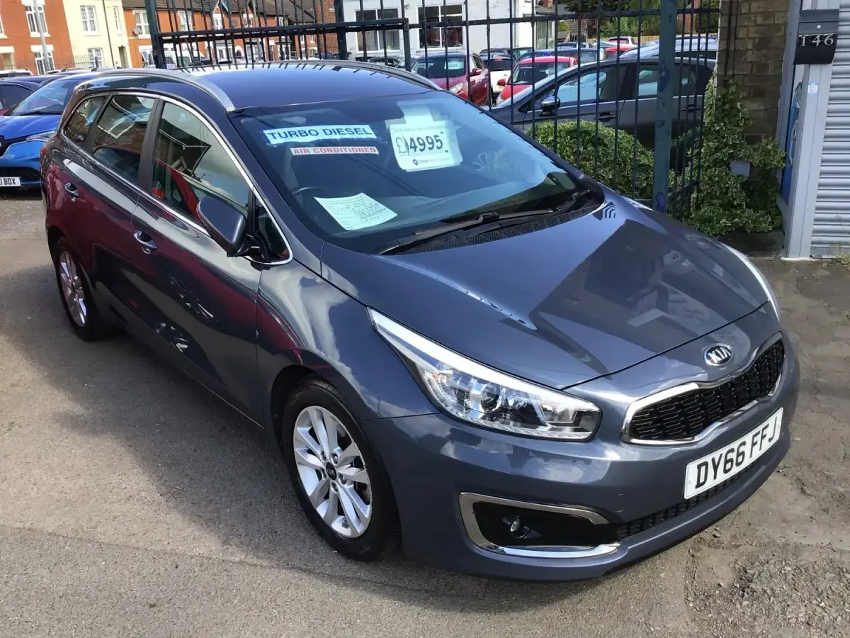 Używany Kia Ceed 136 KM (100 kW) 2016 Niebieski Hatchback
