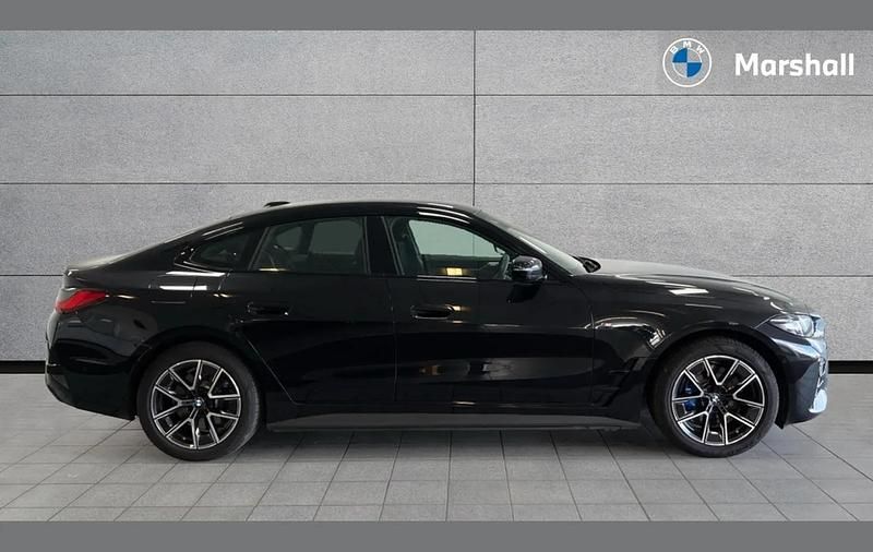 Used BMW i4 M Sport 210 kW (286 HP) 2024 Black sapphire Sedan
