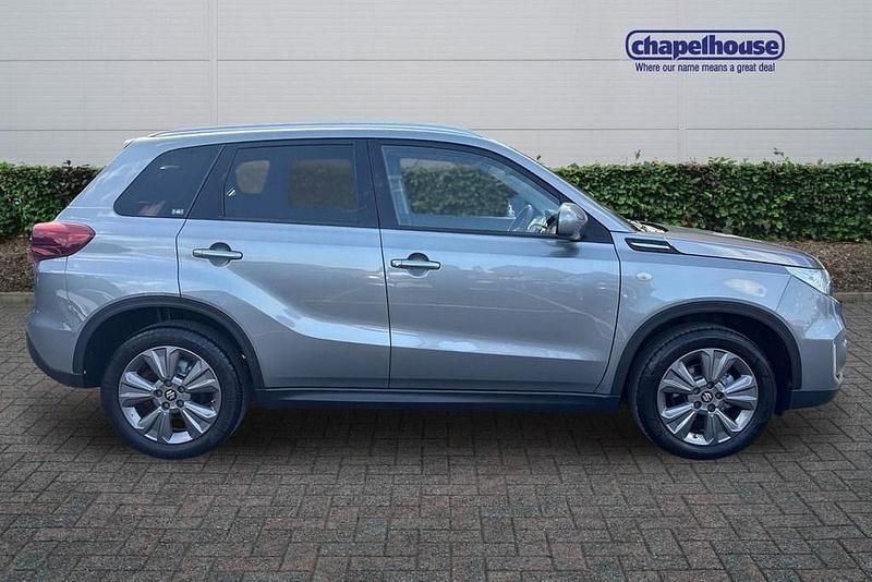 Second-hand Suzuki Vitara SZ-T 140 CP (102 kW) 2019 Gri SUV