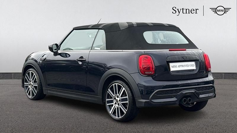 Used Mini Cooper S Exclusive 176 HP (129 kW) 2023 Black Hatchback