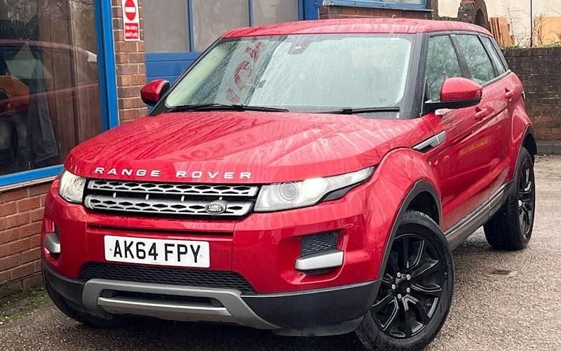 Used Land Rover Range Rover evoque Pure 150 HP (110 kW) 2015 Hatchback