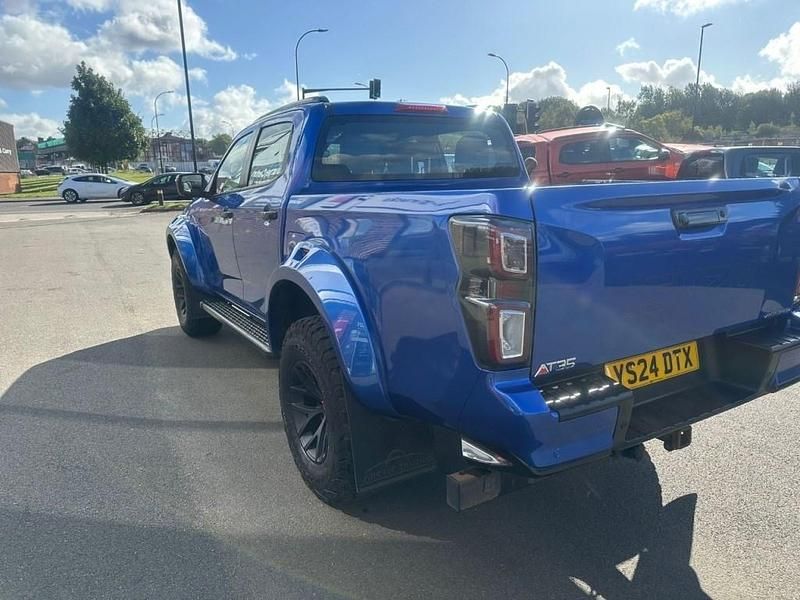 Used Isuzu D-Max 2024 Blue Pickup