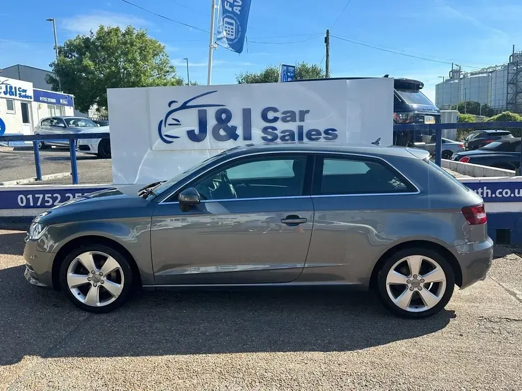 Used Audi A3 Sport 150 HP (110 kW) 2014 Grey Hatchback