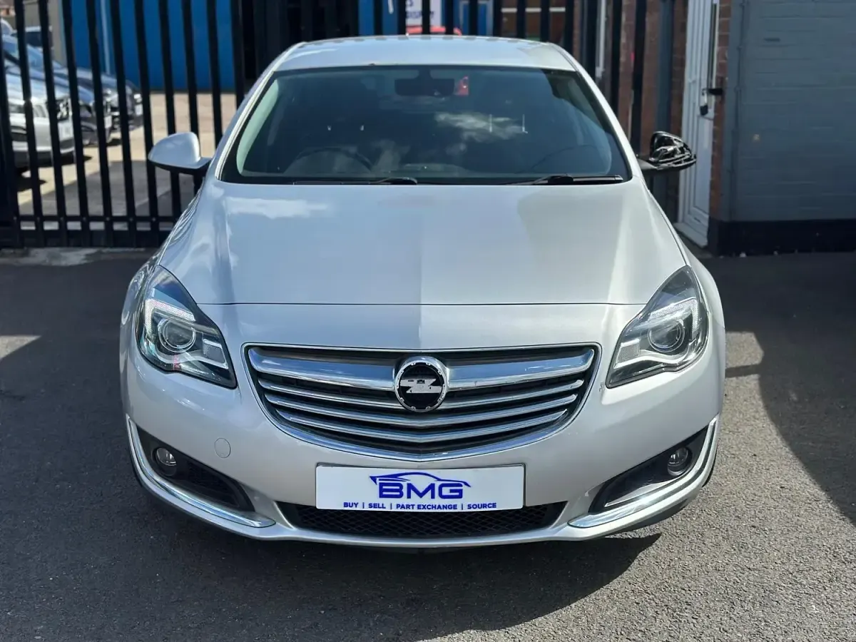 Used Vauxhall Insignia S 2014 Silver Hatchback