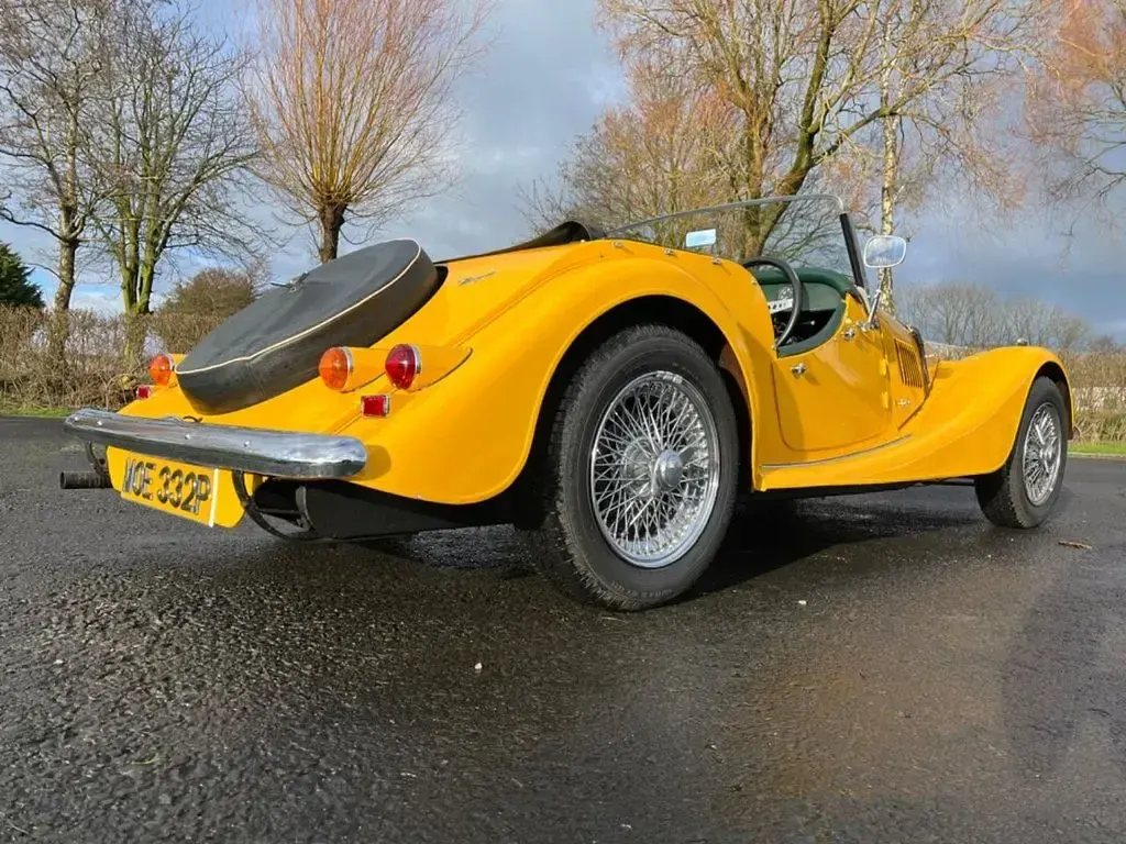 Used Morgan 4/4 1976 Yellow Cabriolet