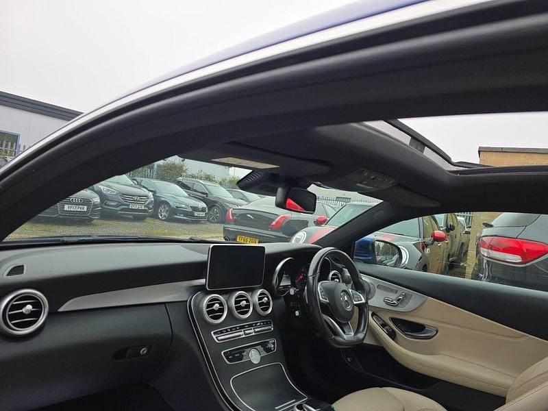 Used Mercedes C220 AMG Line Premium Plus 170 HP (125 kW) 2016 Blue Coupe