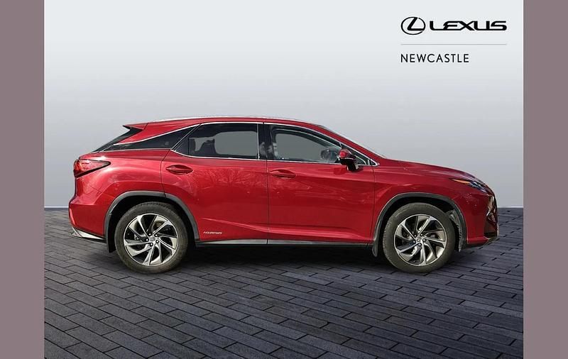 Used Lexus RX450h 308 HP (226 kW) 2017 Red SUV
