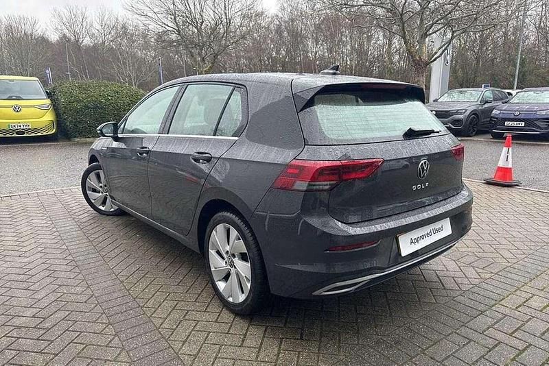 Used VW Golf VIII Style 150 HP (110 kW) 2023 Grey Hatchback