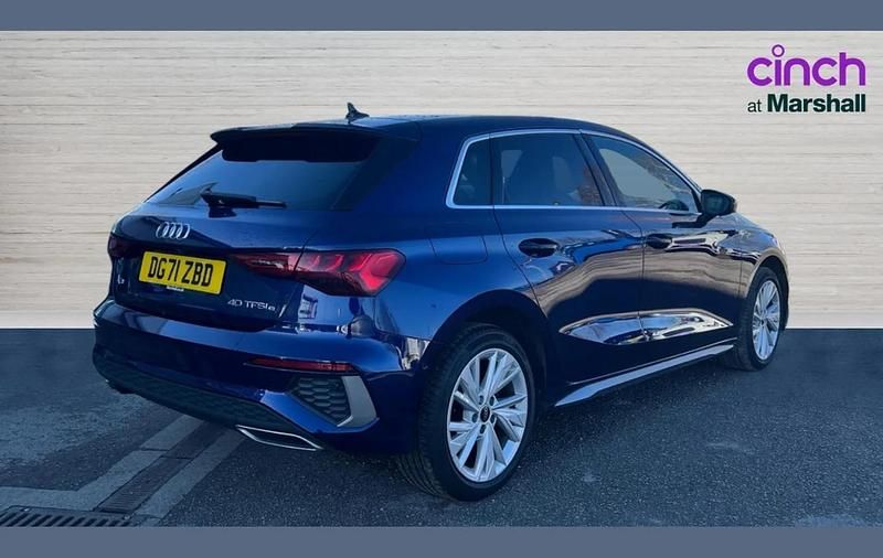 Used Audi A3 e-tron S-Line 200 HP (147 kW) 2022 Blue Hatchback