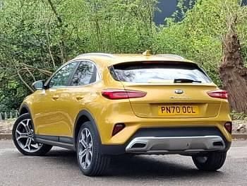 Used Kia XCeed 2020 Yellow SUV