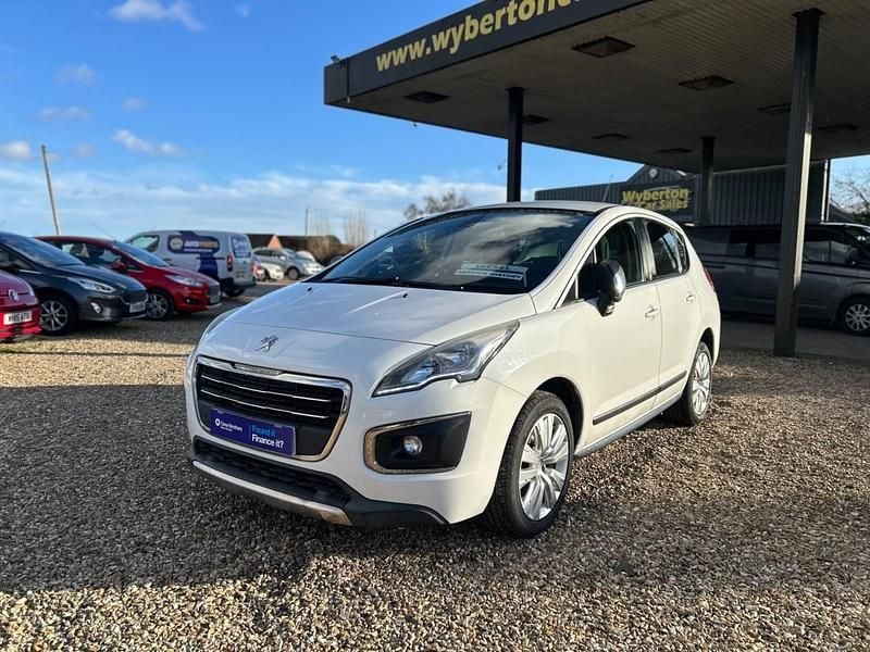 Used Peugeot 3008 Active 2015 White Hatchback