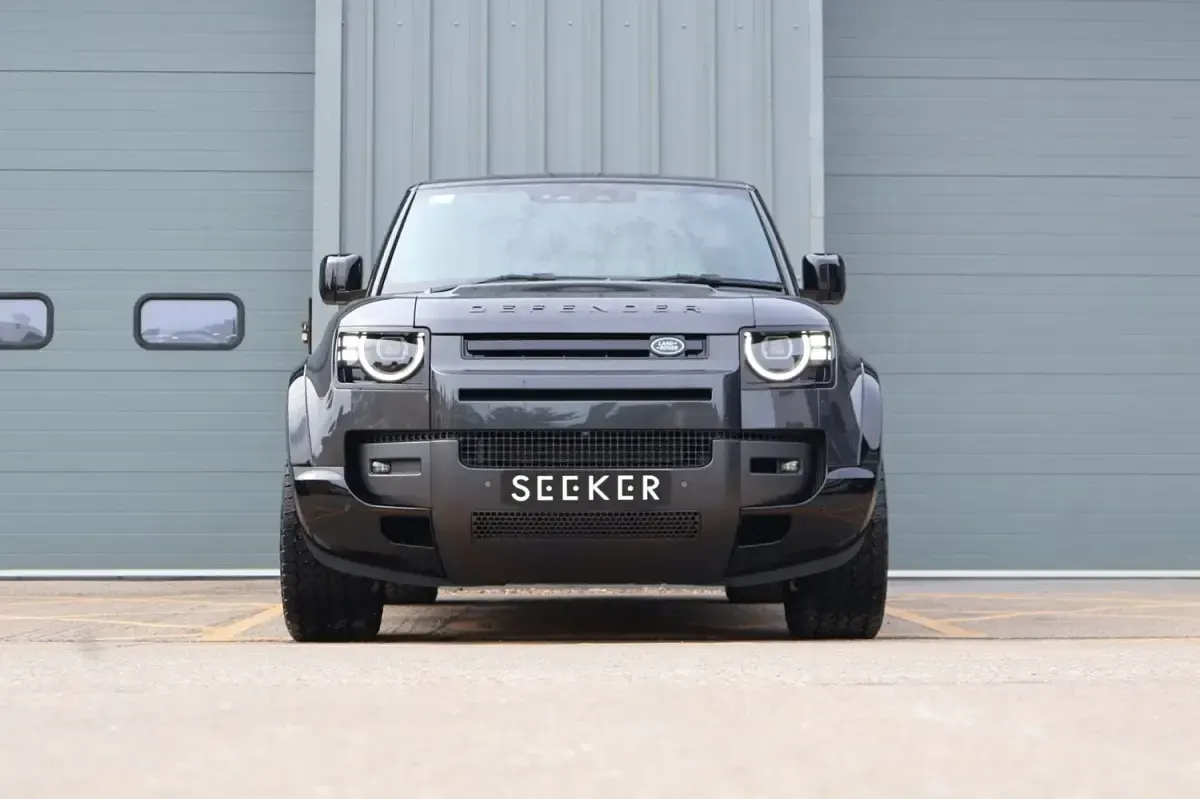 New Land Rover Defender HSE Dynamic 2026 Grey SUV