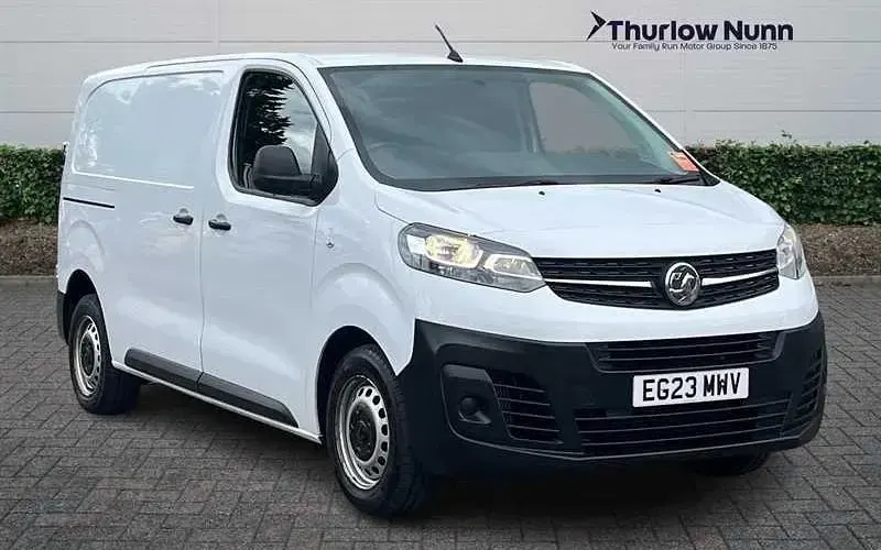 Used Vauxhall Vivaro S 145 HP (106 kW) 2023 MPV
