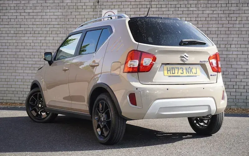 Usado Suzuki Ignis SZ5 83 HP (61 kW) 2023 Branco SUV
