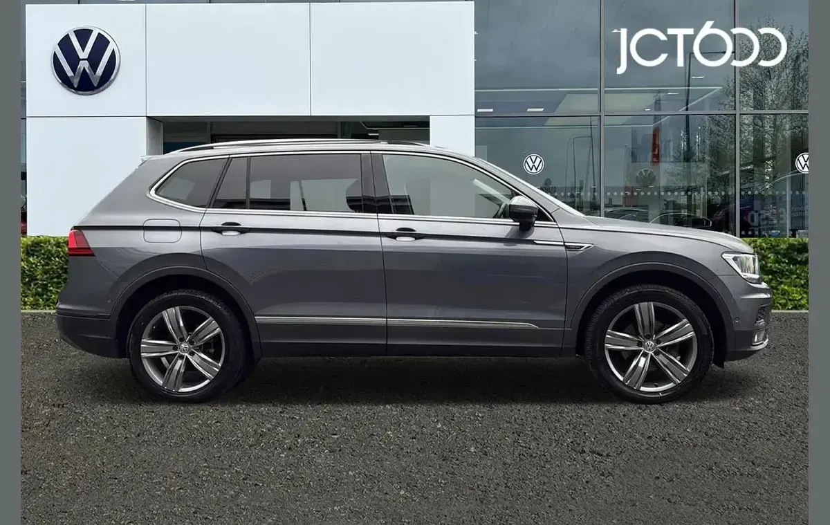 Used VW Tiguan Allspace Match 150 HP (110 kW) 2019 Grey SUV