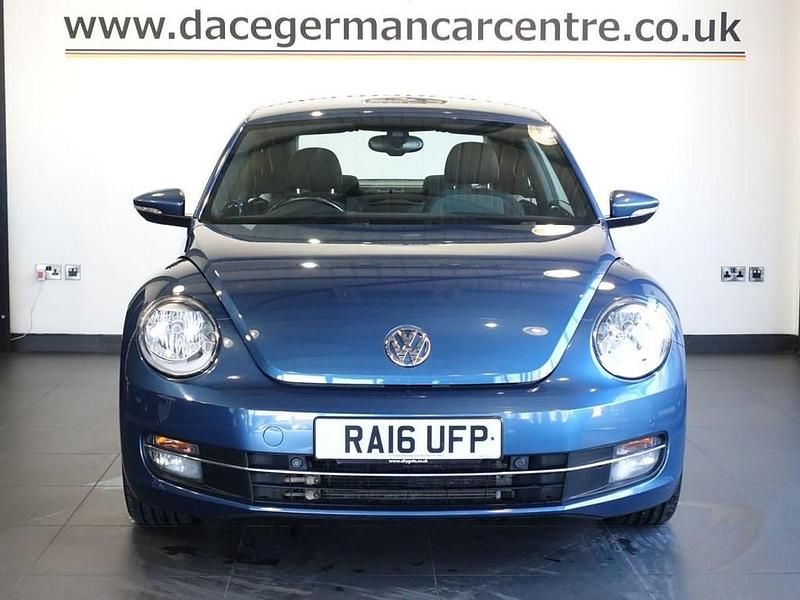 Used VW Beetle Design 150 HP (110 kW) 2016 Blue Hatchback