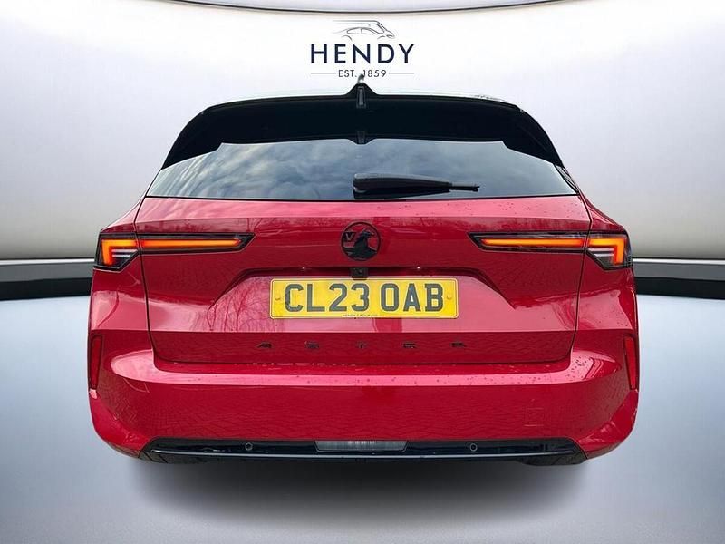Used Vauxhall Astra S 128 HP (94 kW) 2023 Red Estate