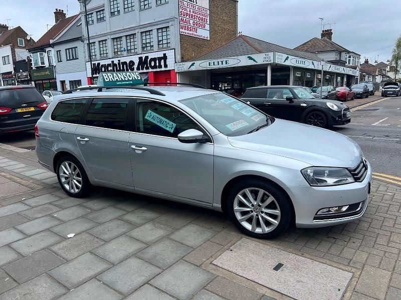 Begagnad VW Passat Executive 2014 Silver Kombi