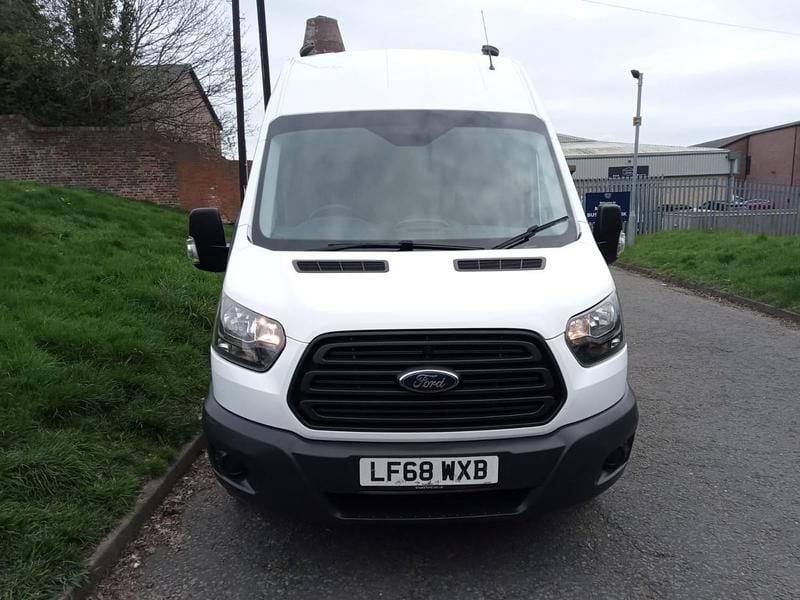 Used Ford Transit 130 HP (95 kW) 2018 White Van