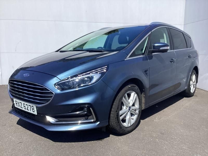 Used Ford S-MAX Titanium 150 HP (110 kW) 2020 Blue MPV