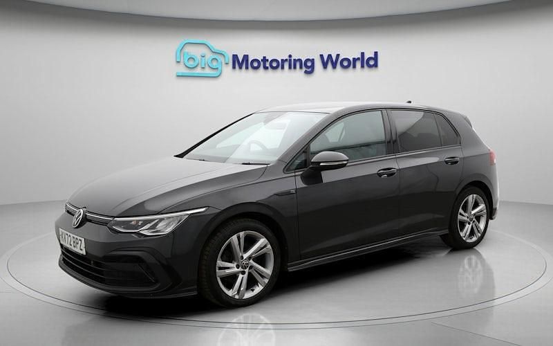 Used VW Golf VIII R-line 131 HP (96 kW) 2024 Hatchback