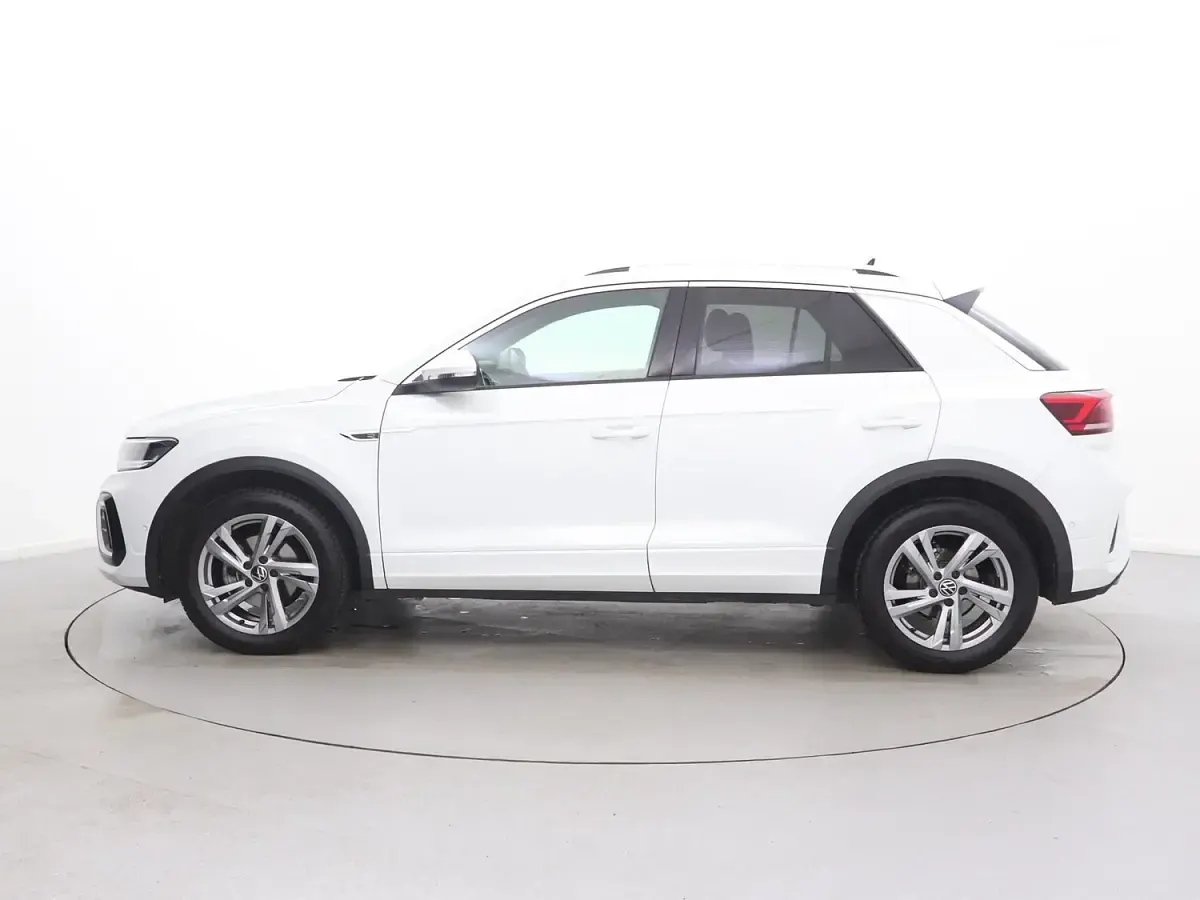 Used VW T-Roc R-line 150 HP (110 kW) 2025 White SUV