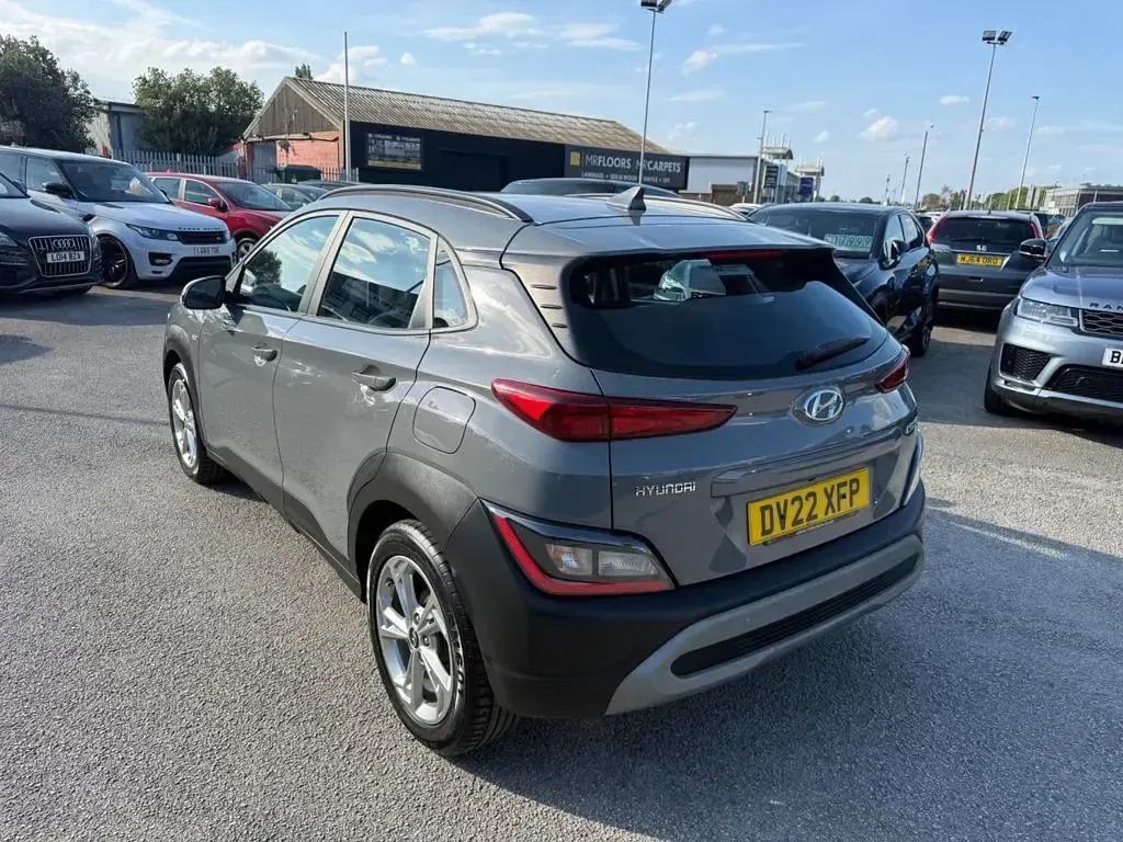 Used Hyundai Kona SE 120 HP (88 kW) 2022 Grey SUV