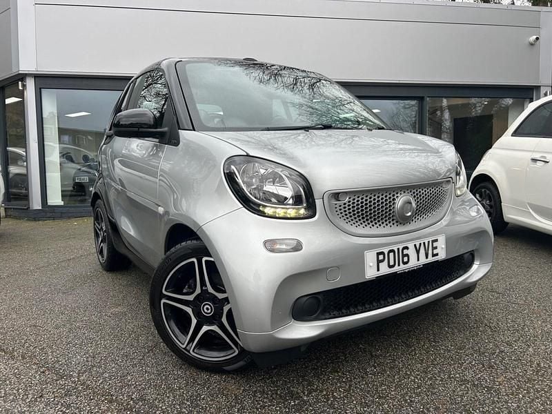 Silver Used 2016 Smart ForTwo Cabrio Premium Cabriolet | £7,495 (Fair price) - Image 1/4