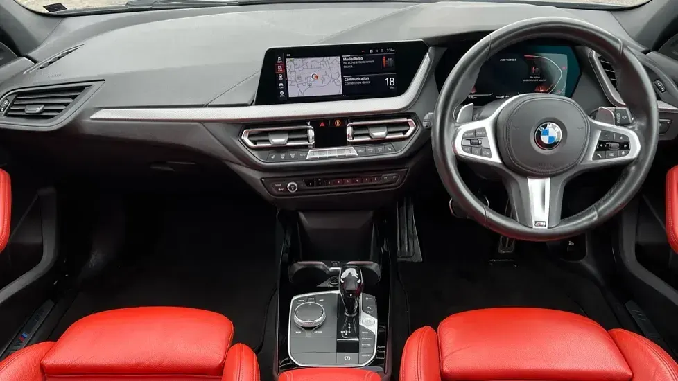 Używany BMW M135 Shadowline 306 KM (225 kW) 2020 Szary Hatchback