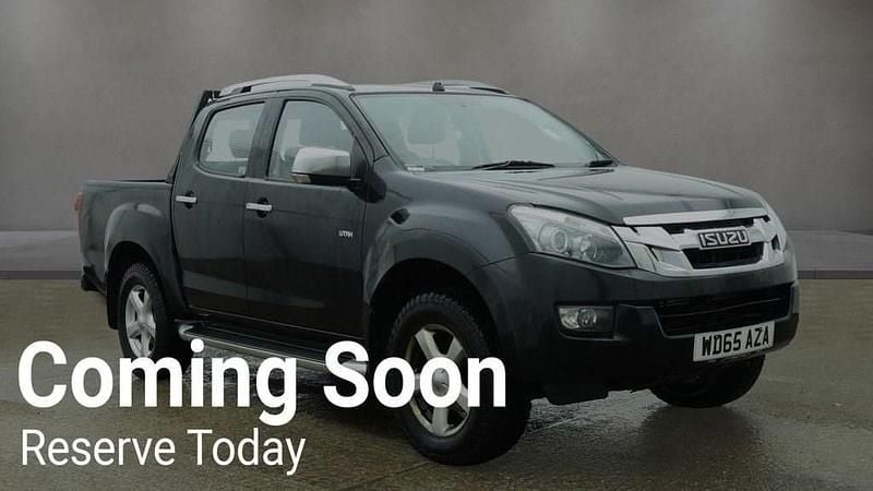 Used Isuzu Pick up 161 HP (118 kW) 2015 Black Pickup