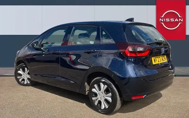 Used Honda Jazz Hybrid 109 HP (80 kW) 2023 Blue Hatchback