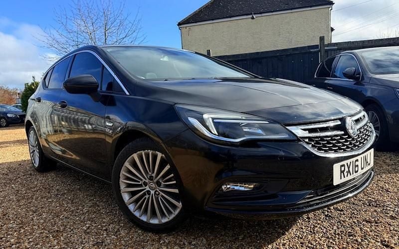Used Vauxhall Astra Elite 150 HP (110 kW) 2019 Hatchback