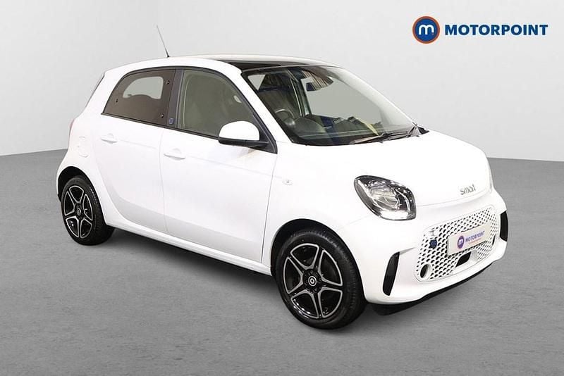 White Used 2022 Smart ForFour Electric Drive Premium Hatchback | £10,199 (A bit pricey) - Image 1/4