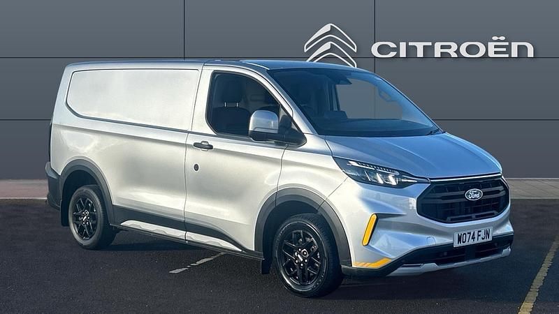 Used Ford Transit Custom 136 HP (100 kW) 2024 Van