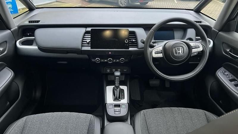 New Honda Jazz Advance 122 HP (89 kW) 2025 Sunlight white Hatchback