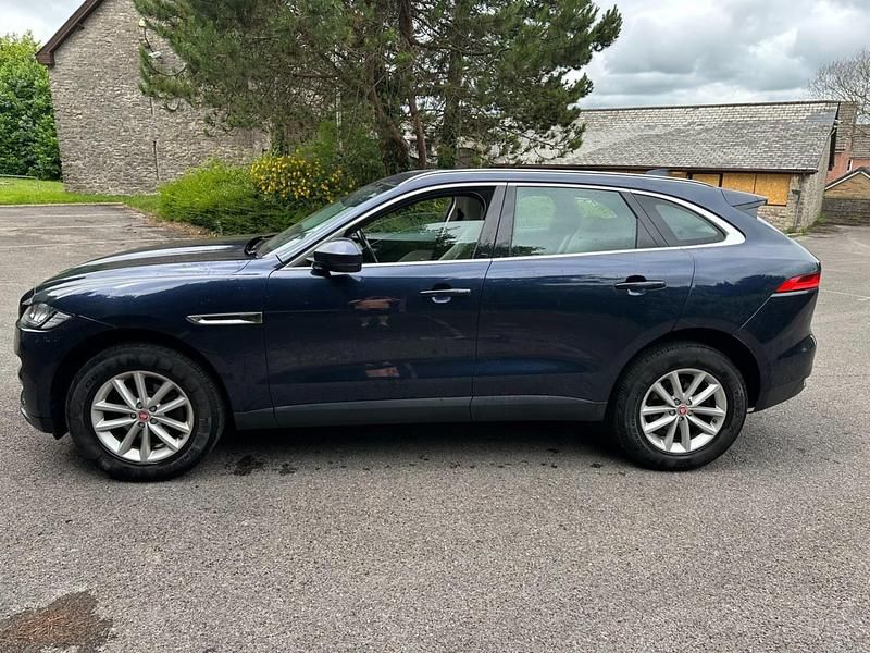 Used Jaguar F-Pace Prestige 180 HP (132 kW) 2017 Blue SUV