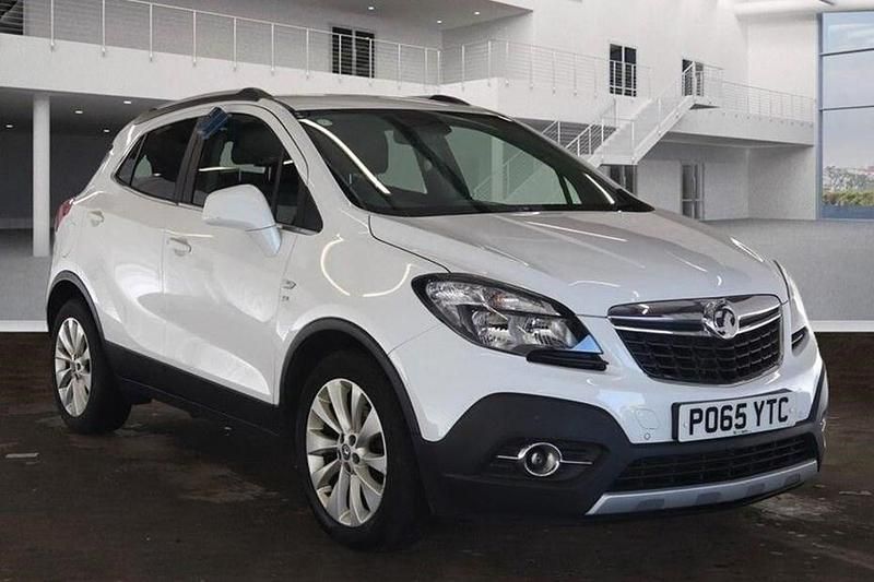Used Vauxhall Mokka 140 HP (102 kW) 2015 White SUV