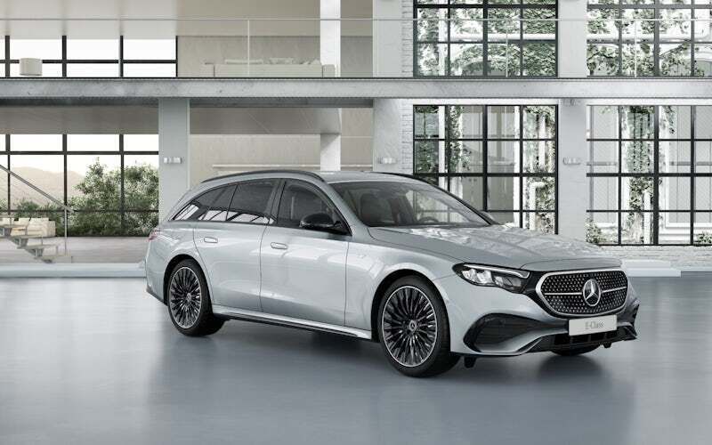 New 2026 Mercedes E300 Urban Sedan | £66,970 (Expensive) - Image 1/4