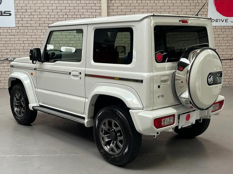 New Suzuki Jimny SZ5 2025 White SUV