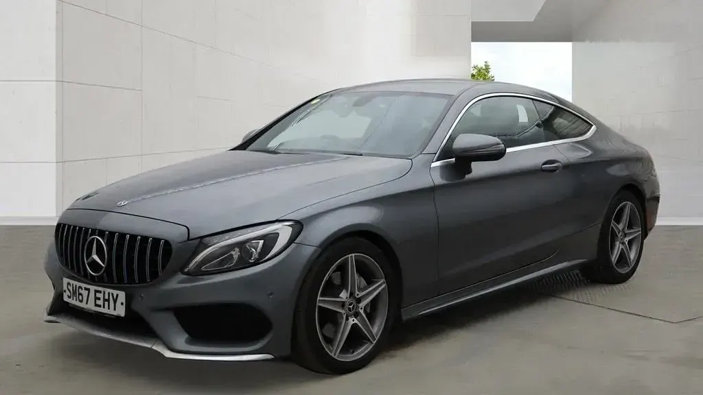 Begagnad Mercedes C220 AMG line 170 HK (125 kW) 2017 Grå Sportkupé