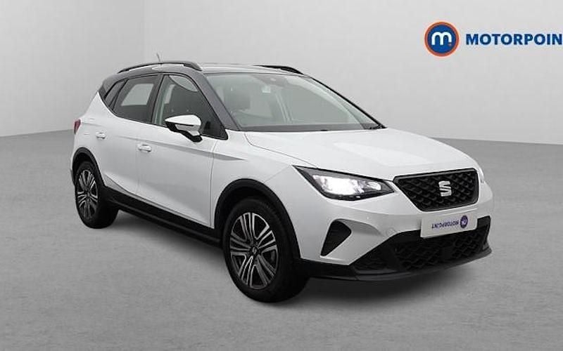 Used Seat Arona SE 110 HP (80 kW) 2022 White SUV