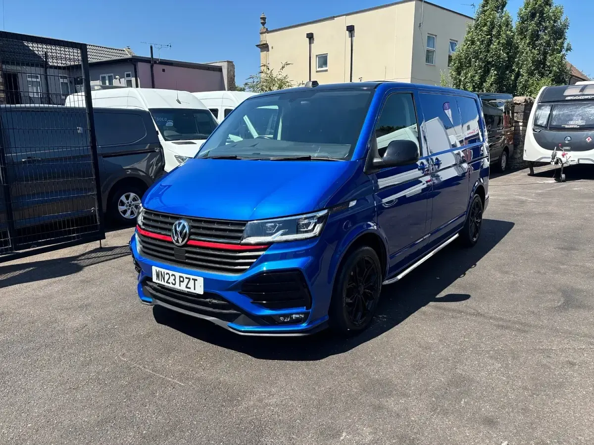 Used VW T6.1 Sportline 201 HP (147 kW) 2023 Blue Van