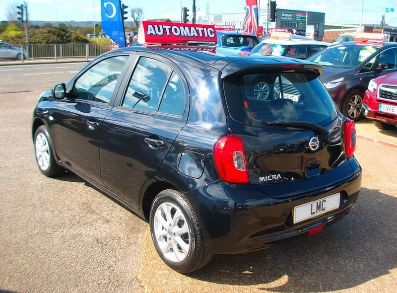 Used Nissan Micra Acenta 80 HP (58 kW) 2016 Black Hatchback