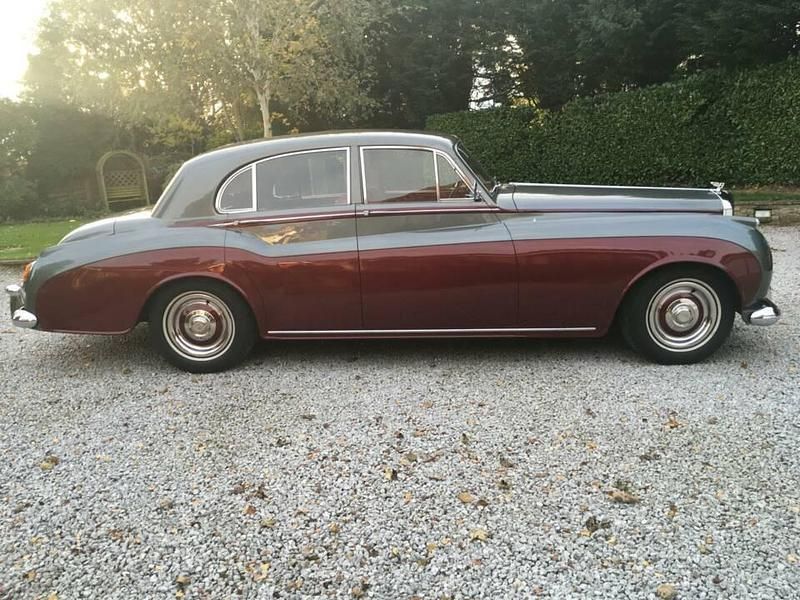 Others Used 1957 Bentley S1 Sedan | £125,000 - Image 1/4