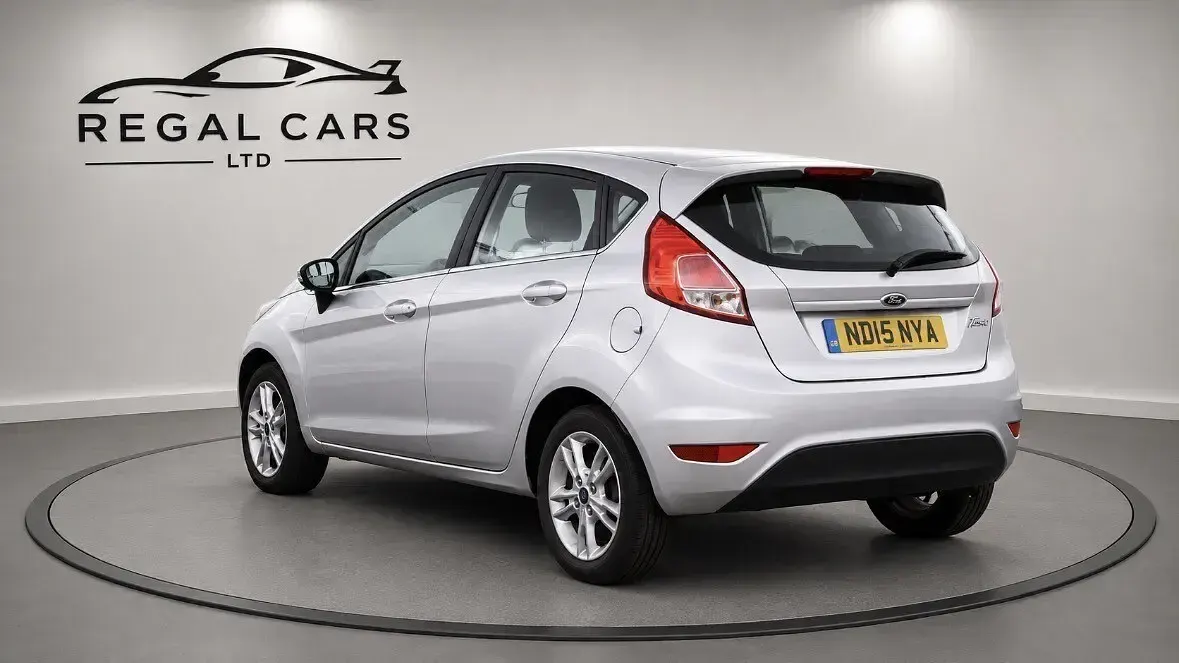Used Ford Fiesta Zetec 2015 Silver Hatchback