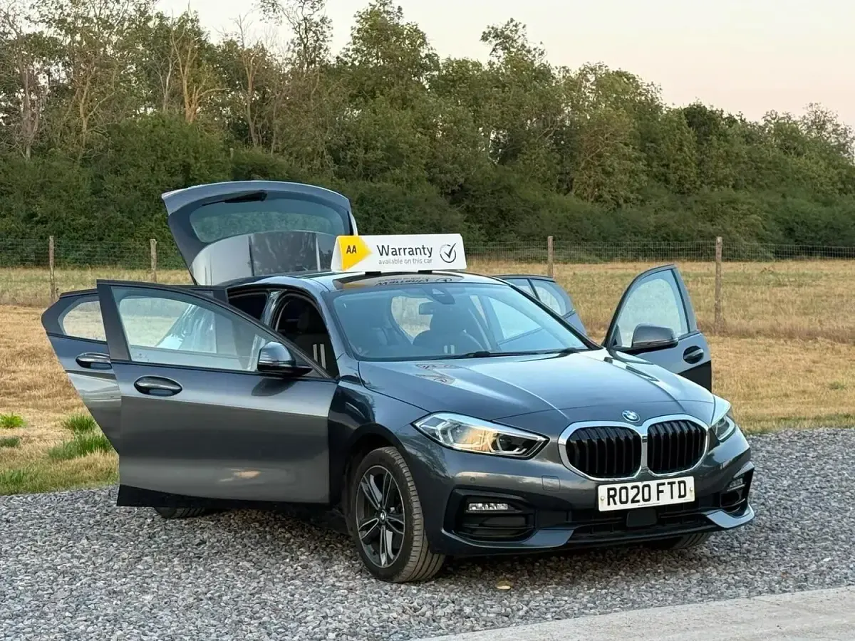 Used BMW 118 Sport Line 2020 Grey Hatchback