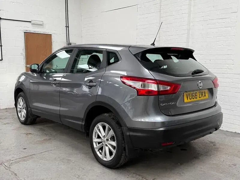 Used Nissan Qashqai Acenta 2016 Grey SUV