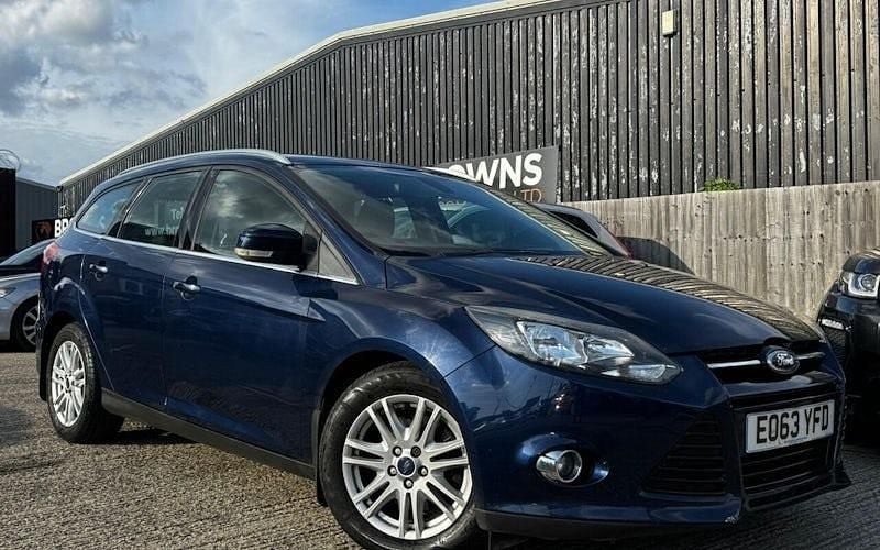 Used Ford Focus Titanium 140 HP (102 kW) 2013 Blue Estate